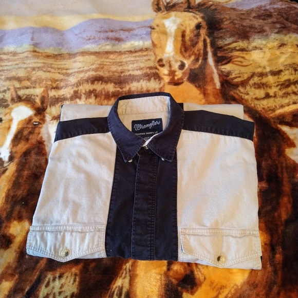 Vtg. Size L Wrangler L/Sleeve Tan & Black Color Block Aztec Western Shirt - Picture 7 of 7